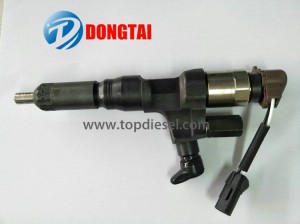 095000-6813 23670-E0201 Fuel Injector For J08E Engine