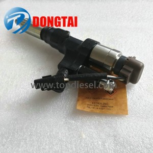 095000-6813 23670-E0201 Fuel Injector For J08E Engine