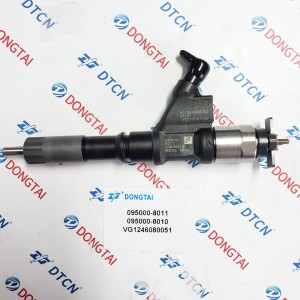 DENSO COMMON RAIL INJECTOR 095000-8011/095000-8010 for  Heavy Truck HOWO A7 VG1246080051 : Original