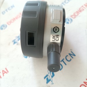 NO.031(7) Digital micrometer Range: 0-12.7mm  Resolution: 0.001mm Metric type, with ear cover