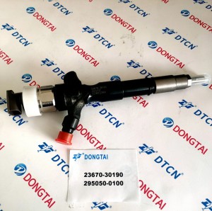 DENSO COMMON RAIL FUEL INJECTOR 295050-0100，23670-30190 For Toyota Dyna Truck,