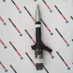 DENSO Common Rail Injector 23670-30030 095000-0941 for TOYOTA