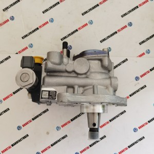 Denso Genuine HP5S Common Rail Fuel Pump 22100-0E020 For Toyota 1GD 2GD 299000-0050 299000-0051