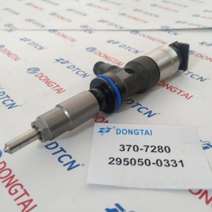 DENSO COMMON RAIL INJECTOR 370-7280,295050-0331 FOR CATERPILLAR/PERKINS 4.4 ENGINE