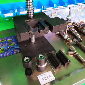 NO.002(1) Universal Injector Disassembly support